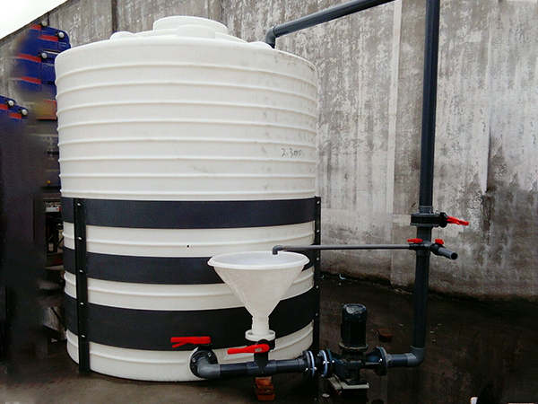 50噸塑料桶，50噸大塑料桶，山東塑料桶